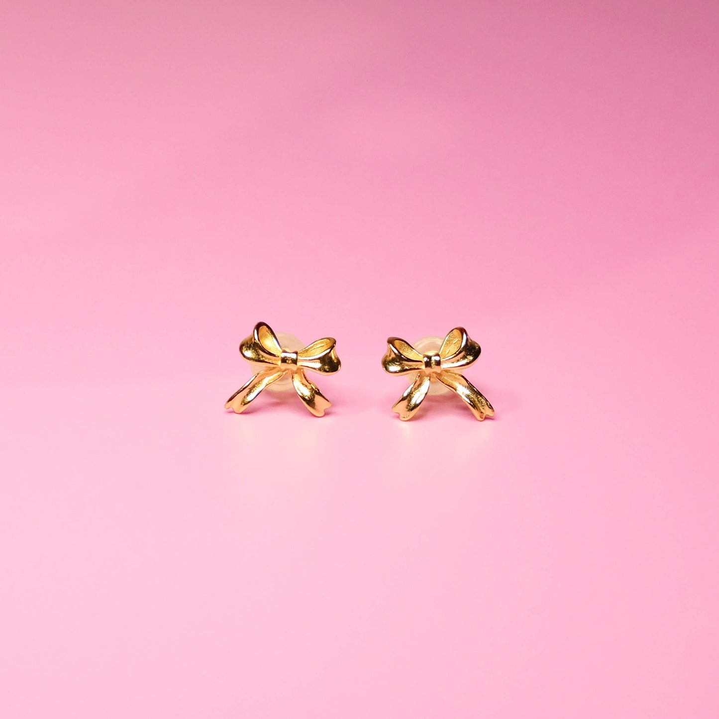 Bow Stud Earring